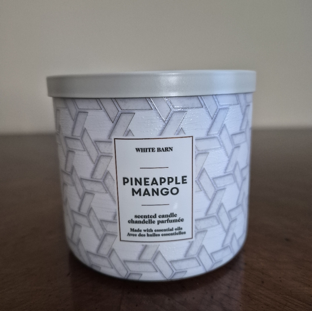 Bath & Body Works Pineapple Mango Candle